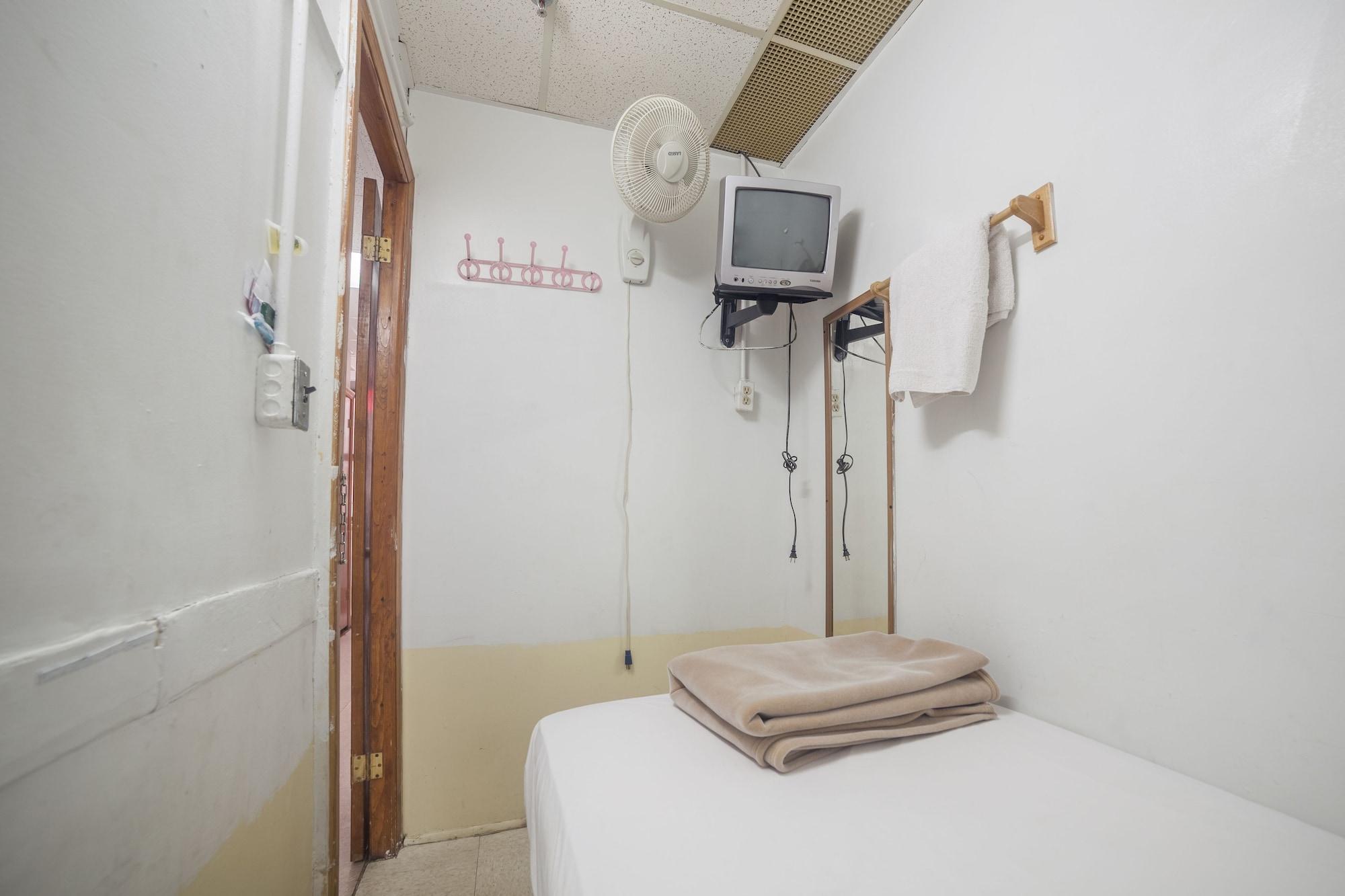 包伟利大酒店 纽约 外观 照片